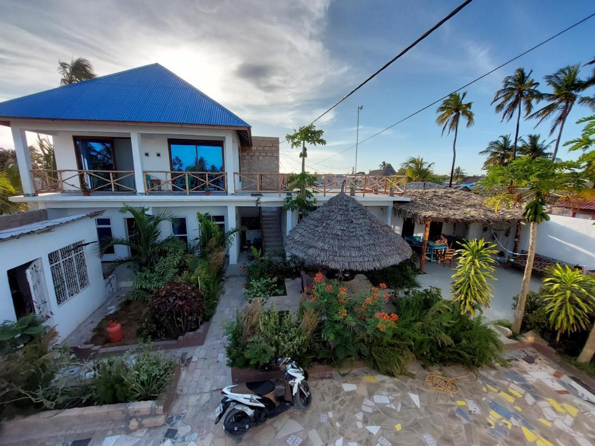 Karibu House Acomodação com café da manhã Paje Exterior foto