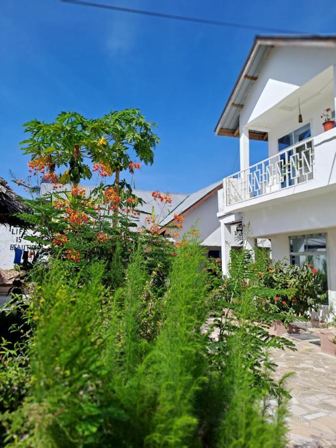 Karibu House Acomodação com café da manhã Paje Exterior foto